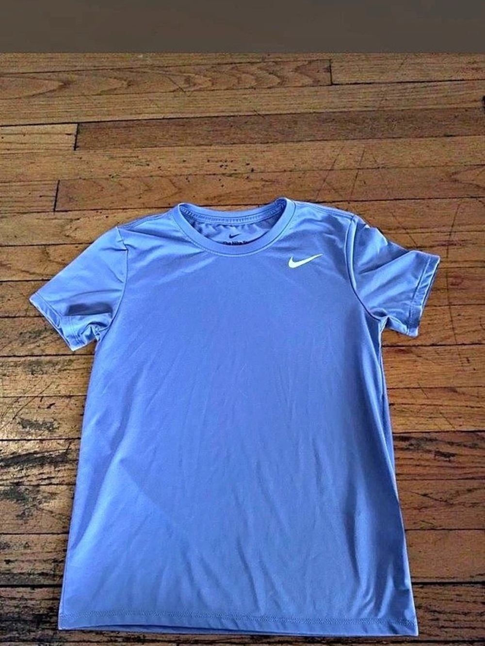 Nike Tee Short Sleeve in purple/blueish XS